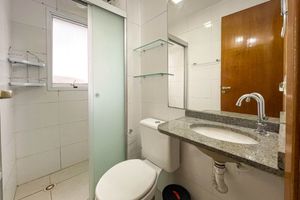Image 9 - 924844