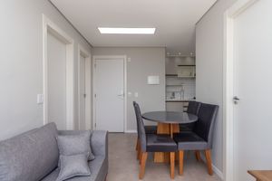 Image 3 - 924845