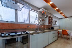 Image 16 - 924846