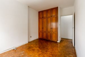 Image 4 - 924851