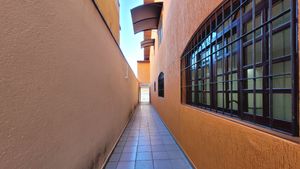 Image 4 - 924856