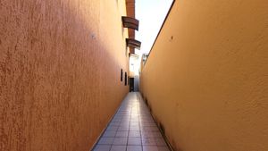 Image 5 - 924856