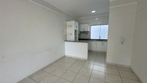 Image 7 - 924857