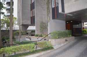 Image 13 - 924858