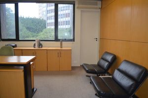 Image 5 - 924858