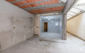 Image 10 - 924861