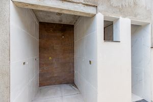 Image 27 - 924861