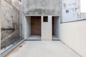 Image 24 - 924861