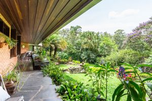 Image 14 - 924866