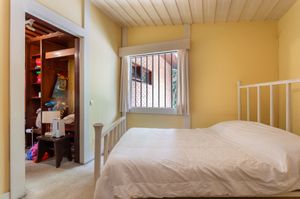 Image 34 - 924866