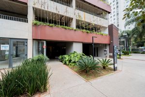 Image 26 - 924877