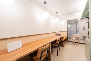 Image 19 - 924877