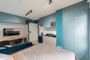 Image 4 - 924877