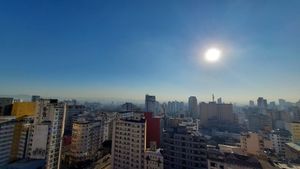 Image 35 - 924889