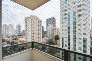 Image 18 - 924890