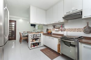 Image 32 - 924891