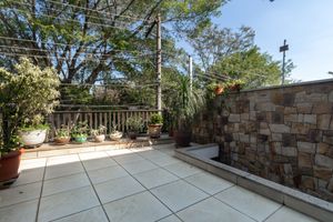Image 8 - 924891