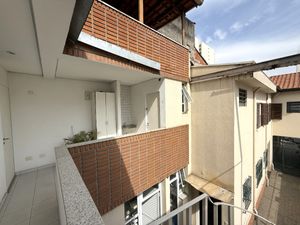 Image 35 - 924892