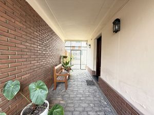 Image 3 - 924892