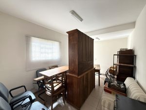 Image 12 - 924892