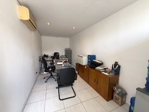 Image 39 - 924892