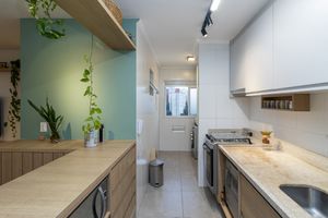 Image 13 - 924896