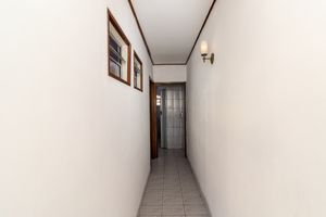 Image 7 - 924898