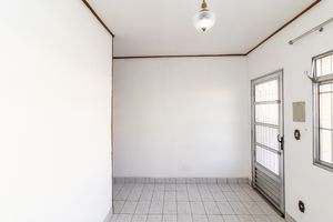 Image 4 - 924898