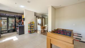 Image 24 - 924904