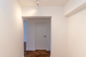 Image 23 - 924909
