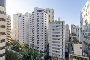Image 19 - 924909