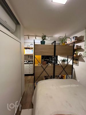 Image 3 - 924912