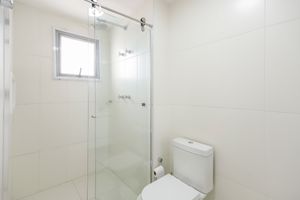 Image 19 - 924913