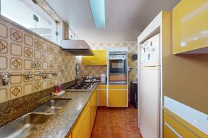 Image 22 - 924914