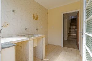 Image 3 - 924917