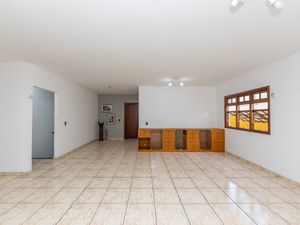 Image 36 - 924918