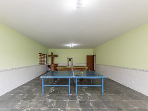 Image 12 - 924918