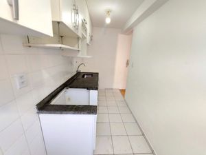 Image 11 - 924921