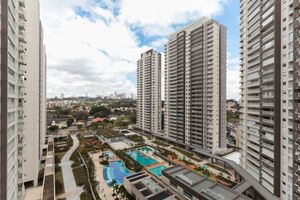 Image 8 - 924923