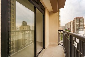 Image 33 - 924935