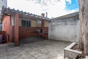 Image 37 - 924936