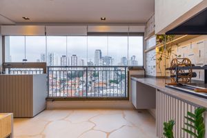 Image 13 - 924940
