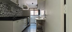Image 6 - 924947