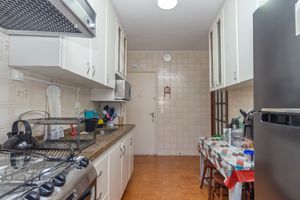 Image 23 - 924948