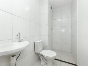 Image 7 - 924951