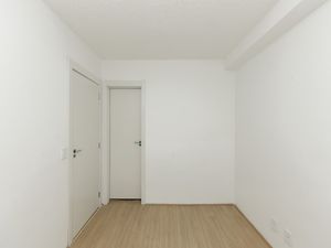 Image 3 - 924951