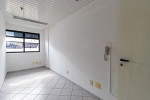 Image 3 - 924956