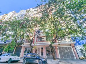 Image 33 - 924971