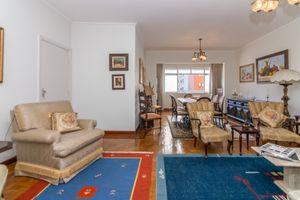 Image 1 - 924971