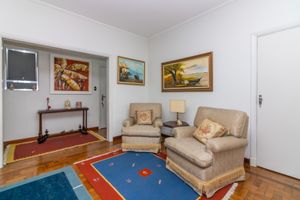 Image 7 - 924971